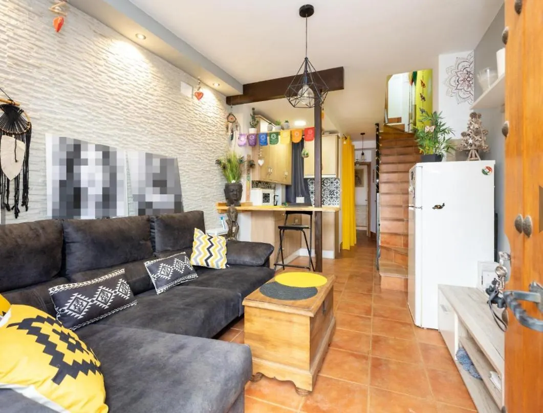 Casita Del Barranco Lunar Restabal